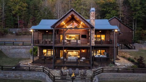 Great Trails Lodge