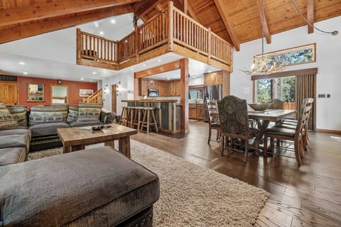 Rustic Ridge Manor-108