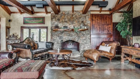 Gorgeous rustic living room with space for the entire family! 