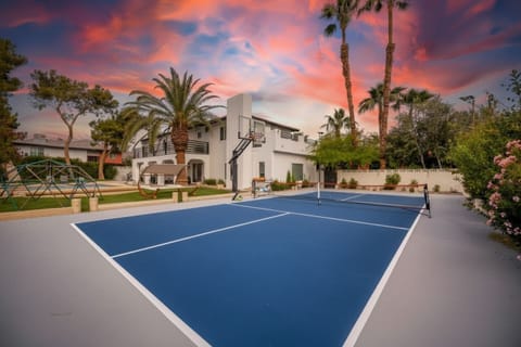 Sport court