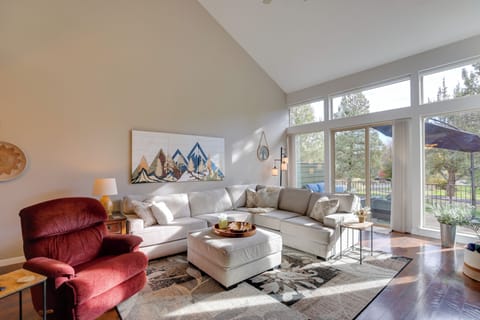 Redmond Vacation Rental | 3BR | 2.5BA | 1,871 Sq Ft | 1 Step Required