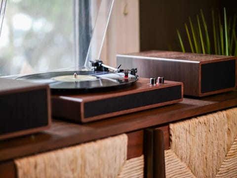 Retro-style record player setup for laid-back vibes & evening listening 🎶✨🪵
