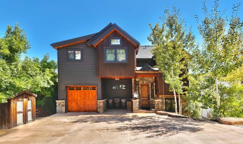  Exterior: On-site parking for 3 vehicles in driveway (garage not accessible)