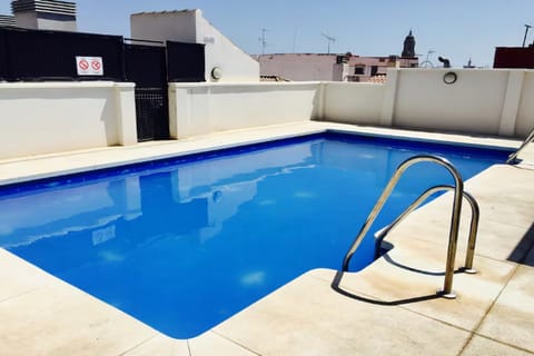 Holiday Home Swimming Pool