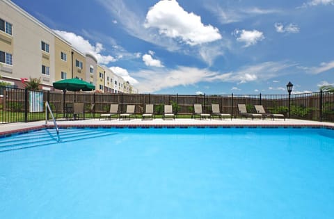 Stretch out poolside on loungers and soak up the sun.