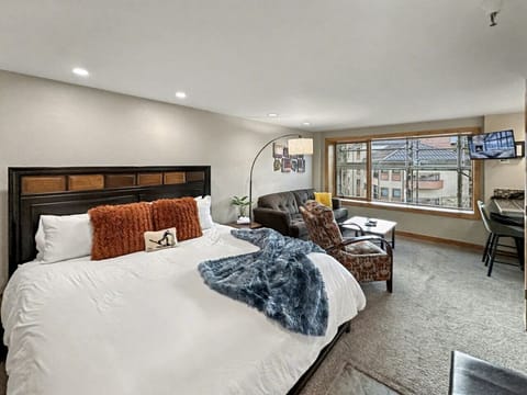Large King Suite.