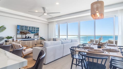 The main room invited you to enjoy a sunny space full of top quality furnishings.