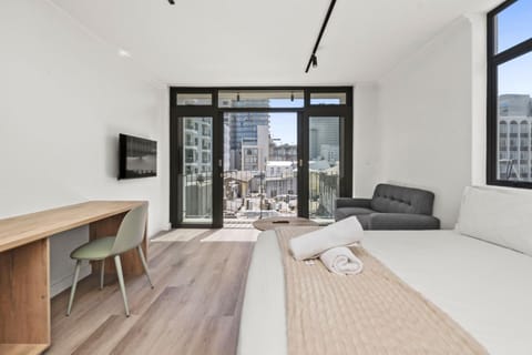 Urban Retreat at The York (31823)
