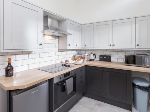 Kitchen | Alberts Cottage, Blandford Forum / Dorchester Dorset