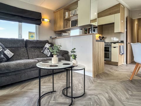 Living area | Coastal Bay View, Ayr