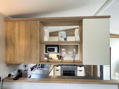 Kitchen | Coastal Bay View, Ayr