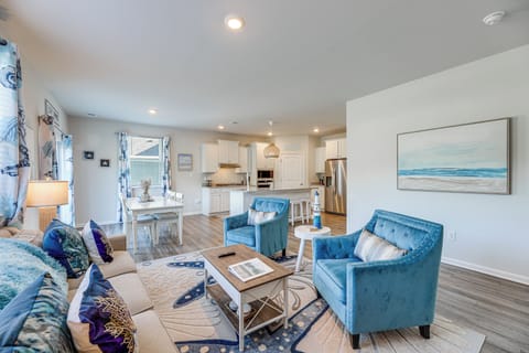 Ocean View Vacation Rental | 5BR | 3.5BA | 2,840 Sq Ft | Small Step to Enter