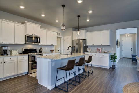 Large kitchen with stainless steel appliances and plenty of counterspace