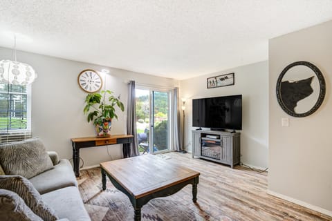 This modern and pet-friendly 2-bedroom, 2.5-bath townhome offers comfort, convenience, and style