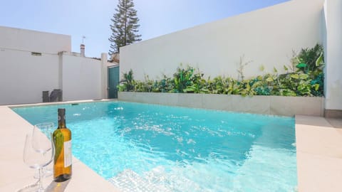 Esencia Andalucía Rociana del Condado by Ruralidays