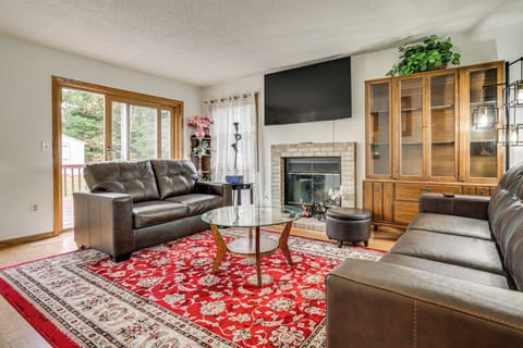 Woodbury Vacation Rental | 4BR | 2.5BA | Stairs Required | 1,900 Sq Ft