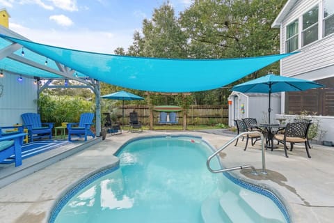 Pool
CS 10-31-25