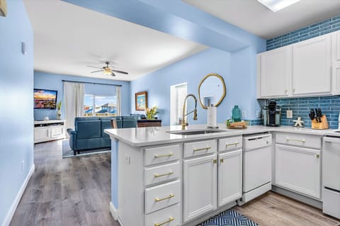 Located on the 3rd floor w/ great views