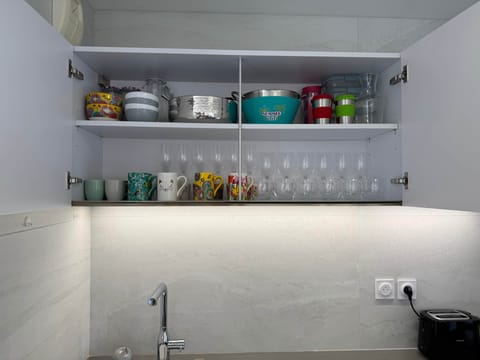 Fully equipped kitchen for stress-free cooking