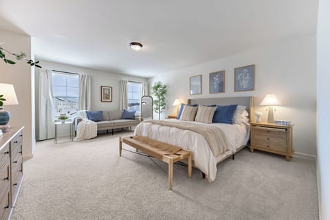 Master bedroom retreat with en suite bathroom 