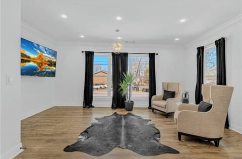 cc9e9748-022c-4ad3-930f-ebd13d598bd5