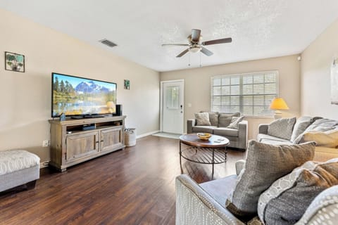 ~ Welcome to Your 3BR North Port House! ~