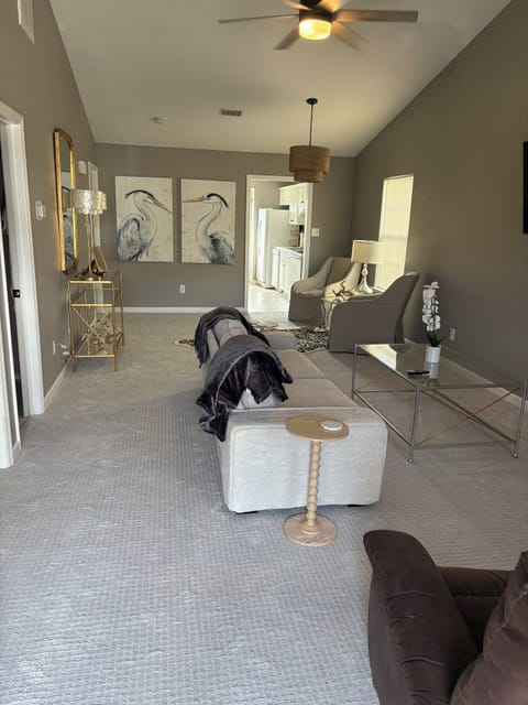 Spacious living room
