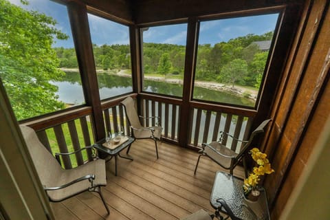 Beautiful lake views!