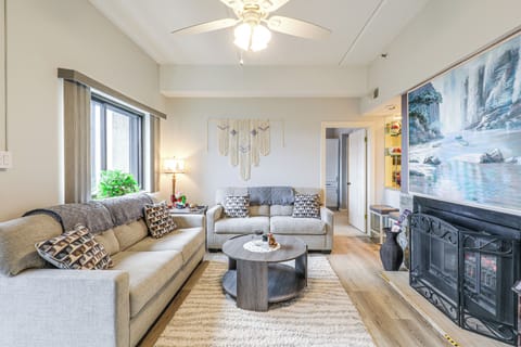 Sugar Mountain Vacation Rental | 2BR | 2BA | 988 Sq Ft | Step-Free Access