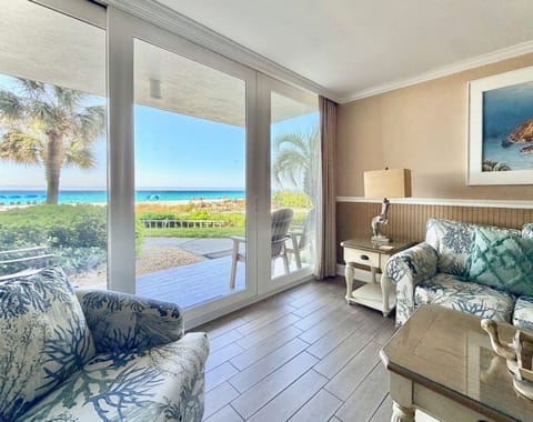 Pelican Walk 1st floor pool-side Condo - Walk right out to the pool and beach