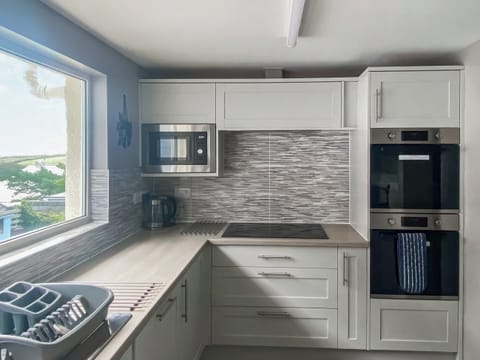 Kitchen | Gannel View, Newquay