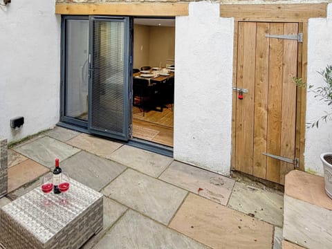 Patio garden | Stone&rsquo;s Throw, Richmond