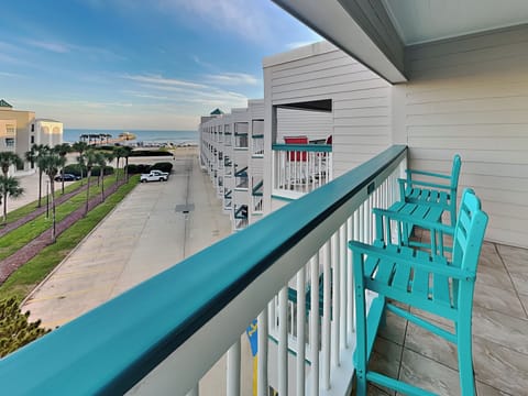 Welcome To Casa Del Mar 383!
