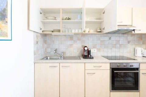 Kitchen, fully equipped