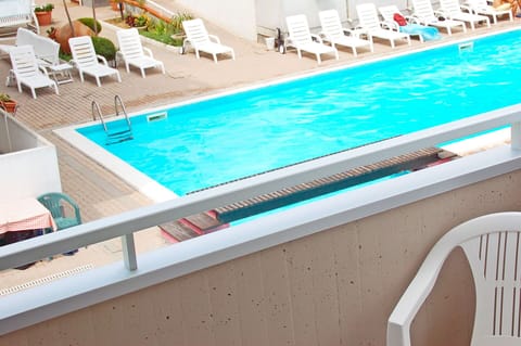 Autumn, Pool, Spring, Summer