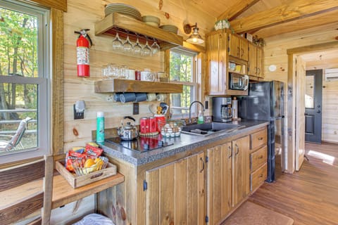 Kitchenette | Cooking Basics | Drip Coffee Maker