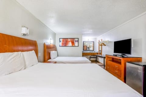 Bedroom. Interior and views may vary based on location and availability.