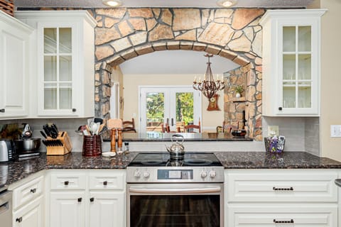 Upscale beauty all around