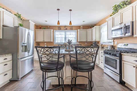 2f630ebf-3884-48cf-a78e-cf1560c8a300 - 022