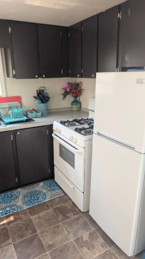 7d2e9f34-5dbd-433b-b404-8b13085a3ac3