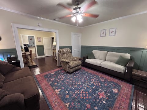 Living room- 2 sofas/recliner/ Pull-out Queen sofa bed