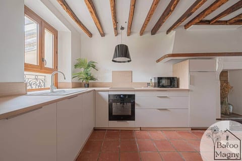 040712f9 dd79 4ed9 a19b 347aa57f820b