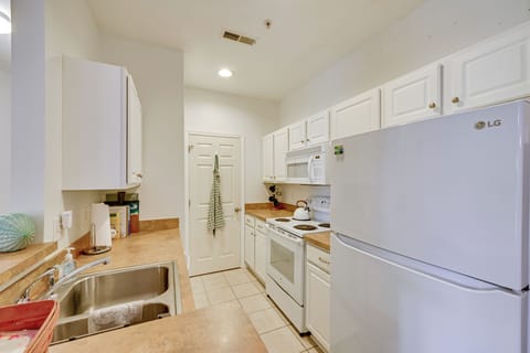 Kitchen | Cooking Basics | Drip Coffee Maker