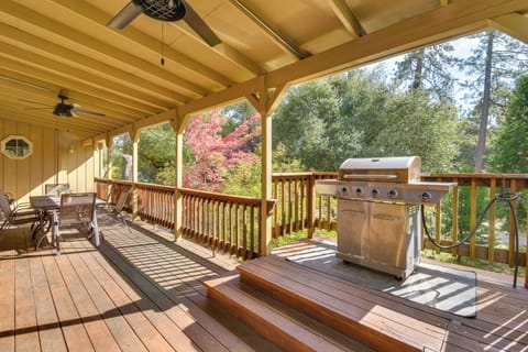 Groveland Vacation Rental | 3BR + Loft | 2.5BA | Stairs Required | 2,240 Sq Ft