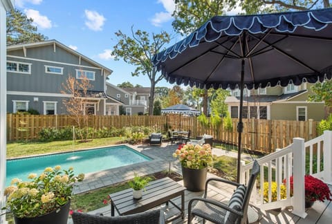 Photos shown represent a comparable new build and reflect the anticipated layout, finishes, and high-end coastal quality of this home.