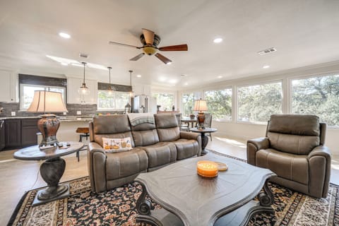 Marble Falls Vacation Rental | 3BR | 2BA | 2,400 Sq Ft | Step to Enter