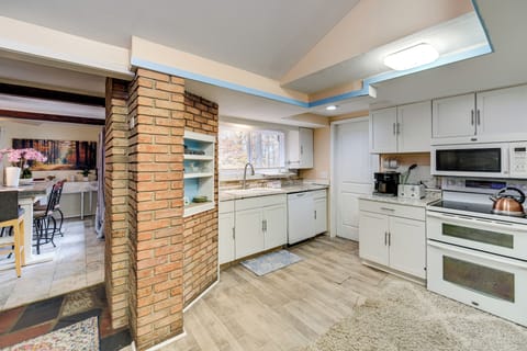 Kitchen | Cooking Basics | Drip Coffee Maker | Keurig