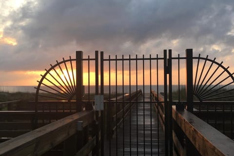 Nature, Outdoors, Sky, Water, Waterfront