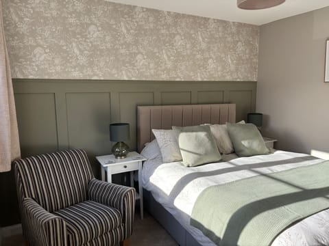 King Bed and Arm Chair