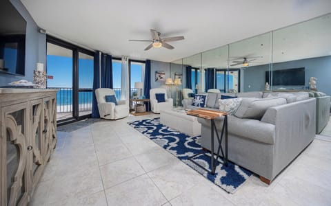 Phoenix VI 6713, Orange Beach, Alabama, beach front, 3 bedroom condominium on the 7th floor